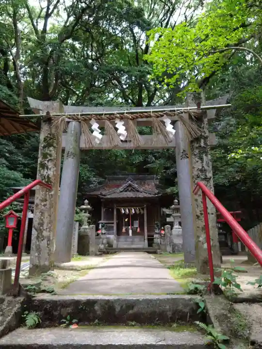 石穴稲荷神社(福岡県)