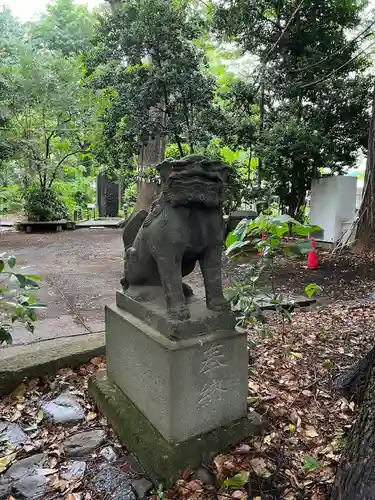 代々木八幡宮の狛犬