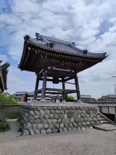 願証寺の建物その他