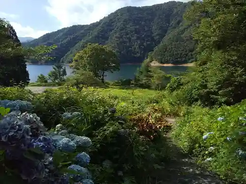 総社穴馬神社(福井県)