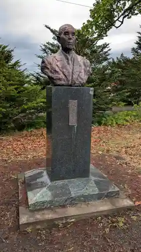 端野神社の像