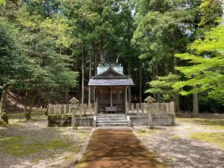 松木神社の本殿・本堂