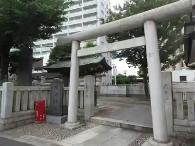 綾瀬神社の鳥居