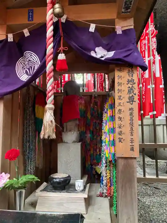 豊川稲荷東京別院の地蔵