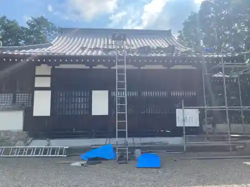 萩岡神社の本殿・本堂