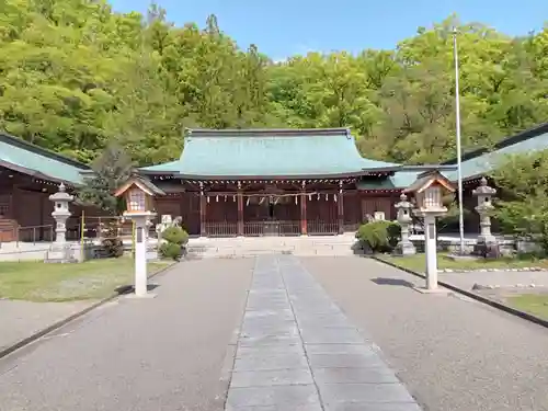 山梨縣護國神社の本殿