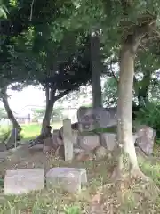 水神の建物その他