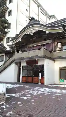 観音寺の本殿・本堂