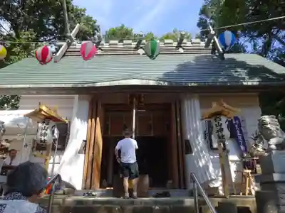 岸根杉山神社の本殿・本堂