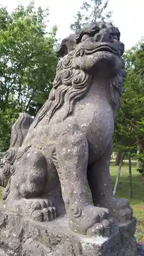 新十津川神社の狛犬