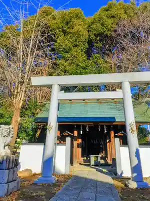 六軒神社の鳥居