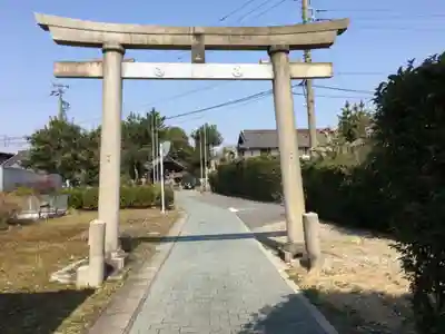白山社の鳥居