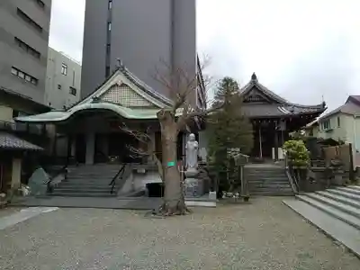 南蔵院の本殿・本堂