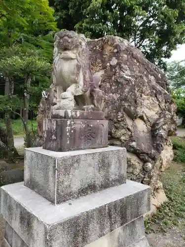 鹿島玉川神社の狛犬