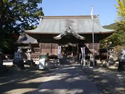 與止日女神社の本殿・本堂