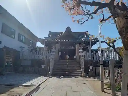 高崎神社の本殿・本堂