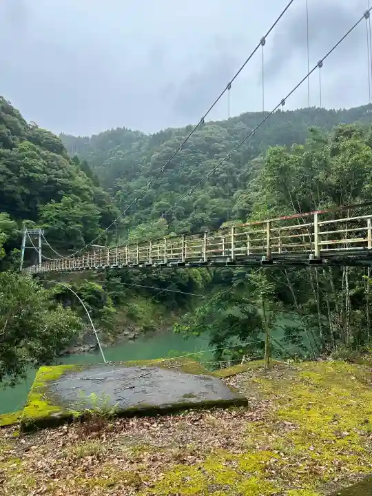 速開都比売神社の{uncategorized: "未分類", other: "その他", undefined: "問題あり", building: "その他建物", grave: "お墓", sacred_gate: "鳥居", guardian: "狛犬", statue: "像", buddha: "仏像", history: "歴史", nature: "自然", garden: "庭園", animal: "動物", pagoda: "塔", temizu: "手水舎", mountain_gate: "山門・神門", sanctuary: "本殿・本堂", subordinate: "末社・摂社", art: "芸術", scenery: "景色", jizo: "地蔵", ema: "絵馬", goshuin: "御朱印", omikuji: "おみくじ", items: "授与品その他", amulet: "お守り", goshuincho: "御朱印帳", eats: "食事", festival: "お祭り", votive_dance: "神楽", shichigosan: "七五三参", wedding: "結婚式", experience: "体験その他", initially: "初詣", around: "周辺", anti_infection: "感染症対策"}