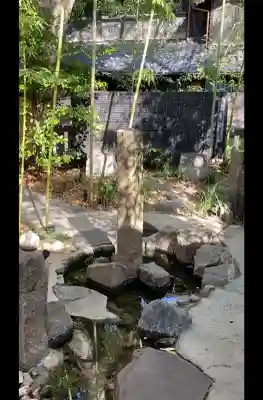 行田八幡神社の{uncategorized: "未分類", other: "その他", undefined: "問題あり", building: "その他建物", grave: "お墓", sacred_gate: "鳥居", guardian: "狛犬", statue: "像", buddha: "仏像", history: "歴史", nature: "自然", garden: "庭園", animal: "動物", pagoda: "塔", temizu: "手水舎", mountain_gate: "山門・神門", sanctuary: "本殿・本堂", subordinate: "末社・摂社", art: "芸術", scenery: "景色", jizo: "地蔵", ema: "絵馬", goshuin: "御朱印", omikuji: "おみくじ", items: "授与品その他", amulet: "お守り", goshuincho: "御朱印帳", eats: "食事", festival: "お祭り", votive_dance: "神楽", shichigosan: "七五三参", wedding: "結婚式", experience: "体験その他", initially: "初詣", around: "周辺", anti_infection: "感染症対策"}