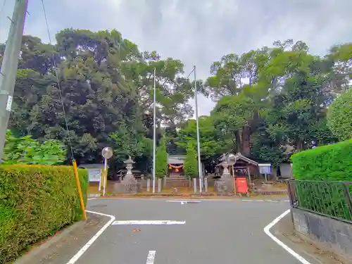 白鳥神社（白鳥町）の建物その他