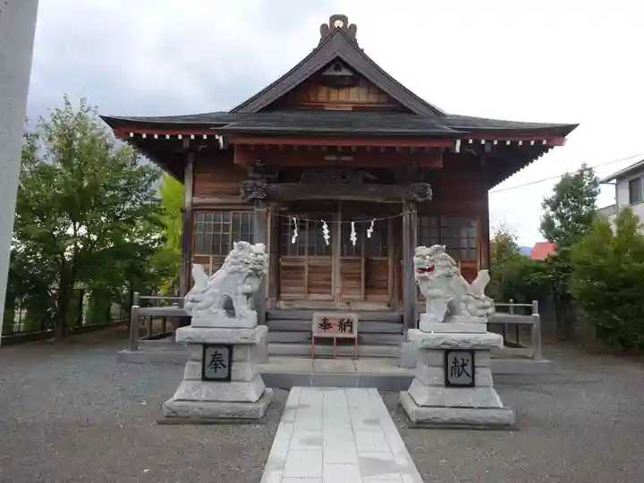 前高森八幡神社の本殿・本堂