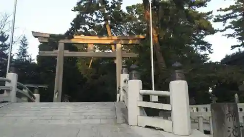 寒川神社の鳥居