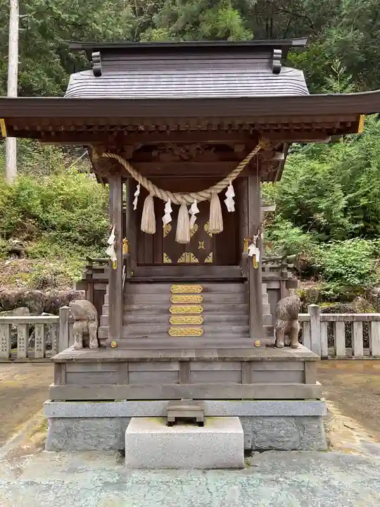 神明神社(根村)の本殿・本堂