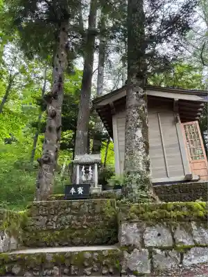 新屋山神社奥宮(山梨県)