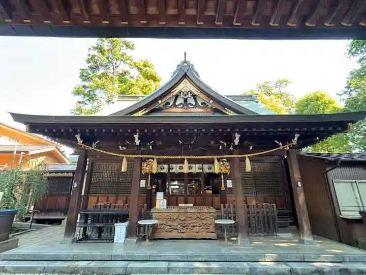 鳩ヶ谷氷川神社の{uncategorized: "未分類", other: "その他", undefined: "問題あり", building: "その他建物", grave: "お墓", sacred_gate: "鳥居", guardian: "狛犬", statue: "像", buddha: "仏像", history: "歴史", nature: "自然", garden: "庭園", animal: "動物", pagoda: "塔", temizu: "手水舎", mountain_gate: "山門・神門", sanctuary: "本殿・本堂", subordinate: "末社・摂社", art: "芸術", scenery: "景色", jizo: "地蔵", ema: "絵馬", goshuin: "御朱印", omikuji: "おみくじ", items: "授与品その他", amulet: "お守り", goshuincho: "御朱印帳", eats: "食事", festival: "お祭り", votive_dance: "神楽", shichigosan: "七五三参", wedding: "結婚式", experience: "体験その他", initially: "初詣", around: "周辺", anti_infection: "感染症対策"}