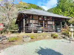 栄山寺の本殿