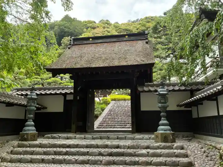 尊永寺(静岡県)