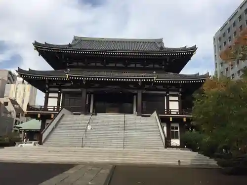 霊雲寺の本殿・本堂
