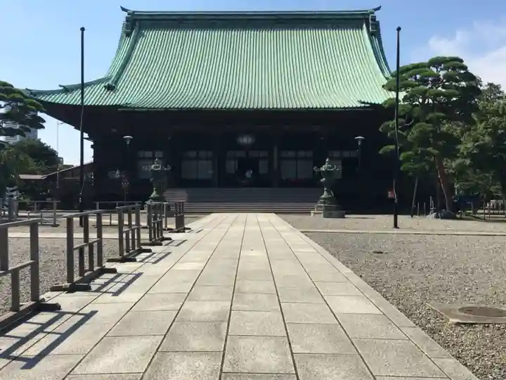 護国寺の本殿・本堂