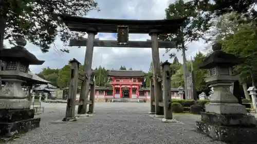 大鳥神社の鳥居