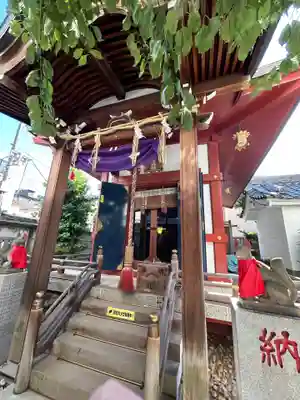 三河稲荷神社(東京都)
