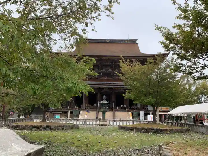 金峯山寺の本殿・本堂