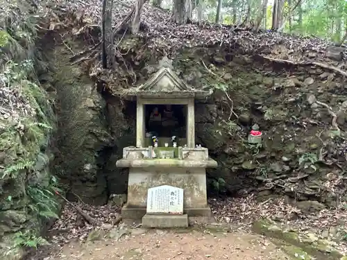 藤井寺奥の院(徳島県)