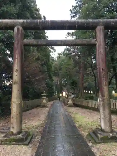 神明社の鳥居