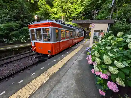 深澤銭洗弁財天の周辺