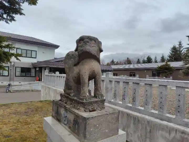 美瑛神社の狛犬