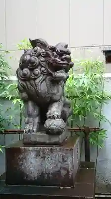 烏森神社の狛犬