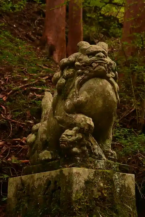 大嶽山那賀都神社(山梨県)