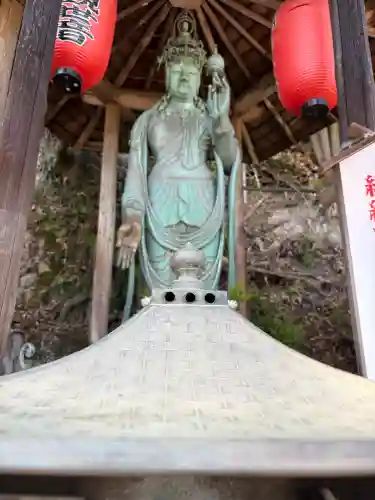 成福院の{uncategorized: "未分類", other: "その他", undefined: "問題あり", building: "その他建物", grave: "お墓", sacred_gate: "鳥居", guardian: "狛犬", statue: "像", buddha: "仏像", history: "歴史", nature: "自然", garden: "庭園", animal: "動物", pagoda: "塔", temizu: "手水舎", mountain_gate: "山門・神門", sanctuary: "本殿・本堂", subordinate: "末社・摂社", art: "芸術", scenery: "景色", jizo: "地蔵", ema: "絵馬", goshuin: "御朱印", omikuji: "おみくじ", items: "授与品その他", amulet: "お守り", goshuincho: "御朱印帳", eats: "食事", festival: "お祭り", votive_dance: "神楽", shichigosan: "七五三参", wedding: "結婚式", experience: "体験その他", initially: "初詣", around: "周辺", anti_infection: "感染症対策"}