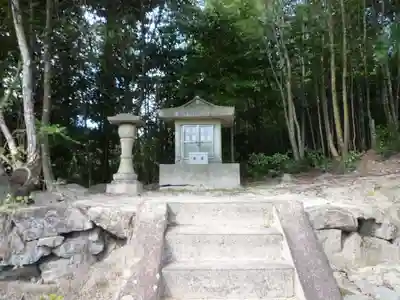 敢國神社の末社・摂社