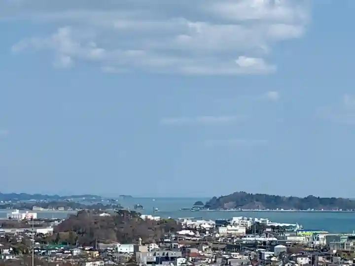 梅宮神社の{uncategorized: "未分類", other: "その他", undefined: "問題あり", building: "その他建物", grave: "お墓", sacred_gate: "鳥居", guardian: "狛犬", statue: "像", buddha: "仏像", history: "歴史", nature: "自然", garden: "庭園", animal: "動物", pagoda: "塔", temizu: "手水舎", mountain_gate: "山門・神門", sanctuary: "本殿・本堂", subordinate: "末社・摂社", art: "芸術", scenery: "景色", jizo: "地蔵", ema: "絵馬", goshuin: "御朱印", omikuji: "おみくじ", items: "授与品その他", amulet: "お守り", goshuincho: "御朱印帳", eats: "食事", festival: "お祭り", votive_dance: "神楽", shichigosan: "七五三参", wedding: "結婚式", experience: "体験その他", initially: "初詣", around: "周辺", anti_infection: "感染症対策"}