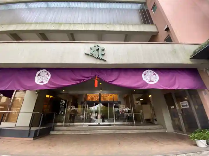 回向院の本殿・本堂