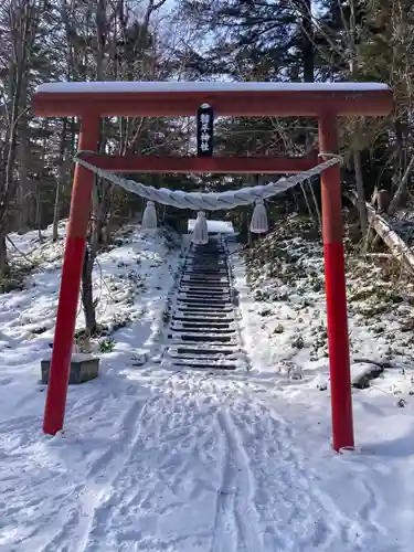 糠平神社の鳥居