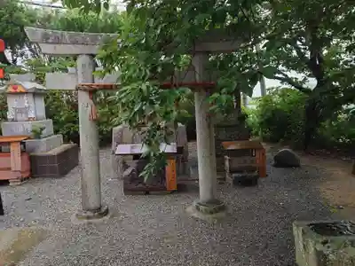 摩利支神社の末社・摂社