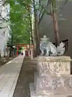 花園神社の狛犬