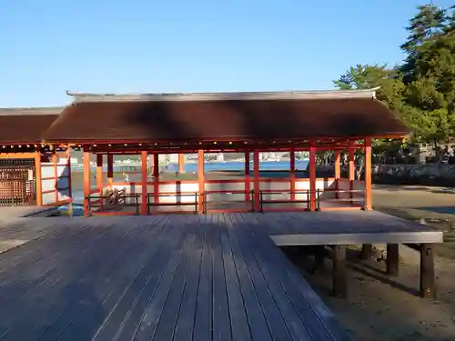 厳島神社の建物その他