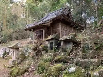 石堂原八幡神社の本殿・本堂